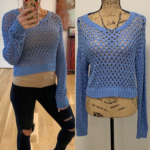 Forever 21 Sweaters - Periwinkle Cropped Sweater